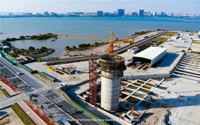 汕头海湾隧道西线贯通，预计2021年9月实现主线通车